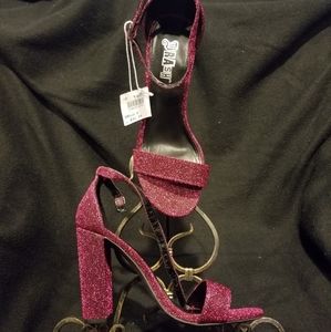 *New* Brash sparkle Fuscia block 4in heel